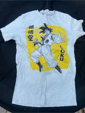 Goku Graphic Short Sleeve Tee - White